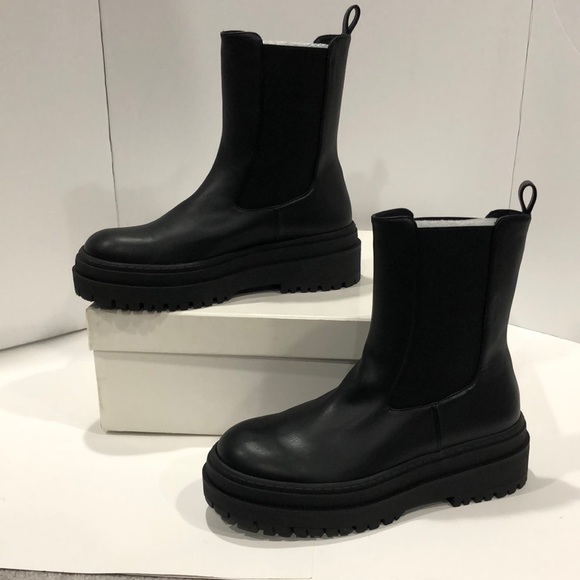 NWT Good American Leather Chunky Chelsea Combat Black Biker Boot - New in Box - Picture 6 of 12